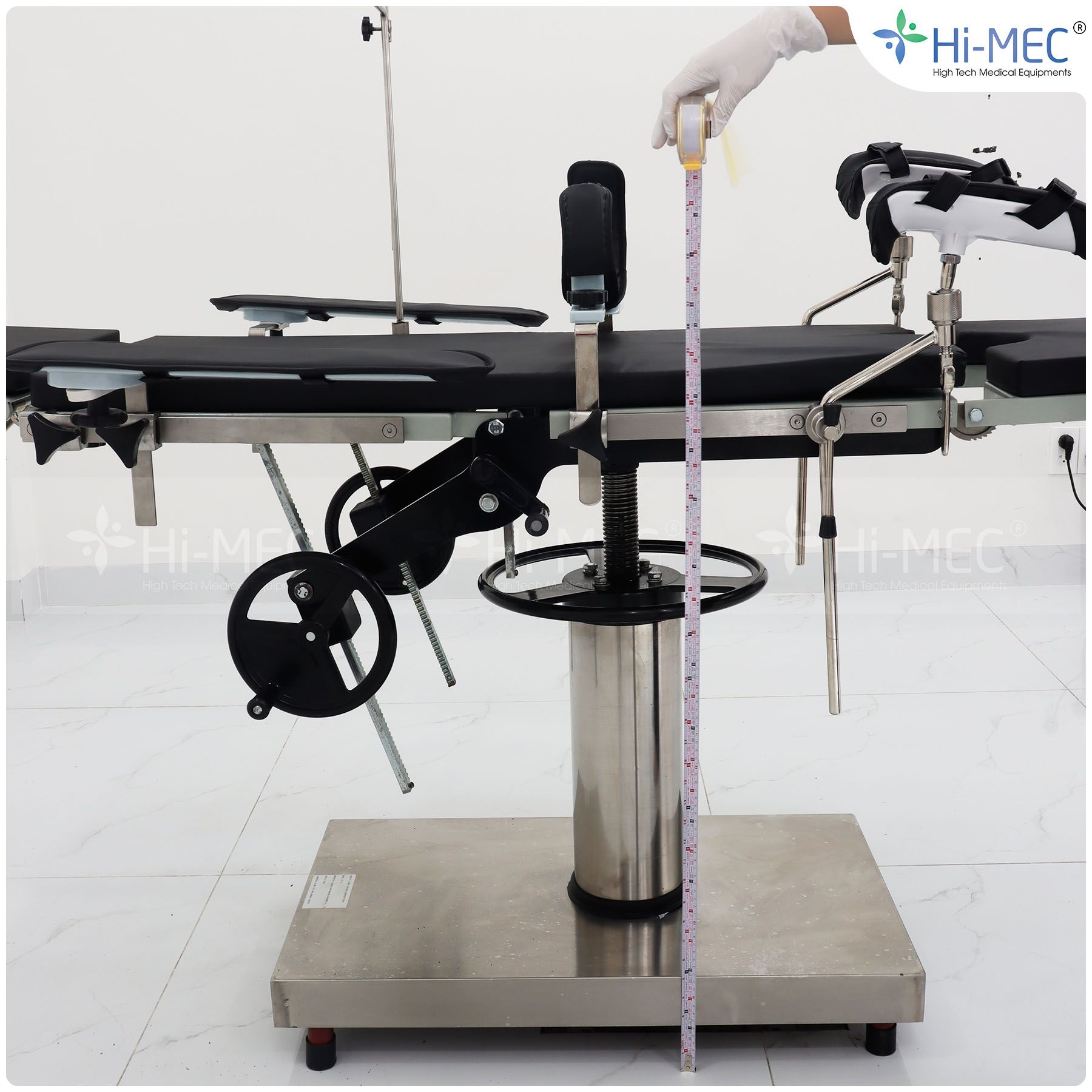 Giường phẫu thuật chỉnh cơ Hi-MEC SB-801
