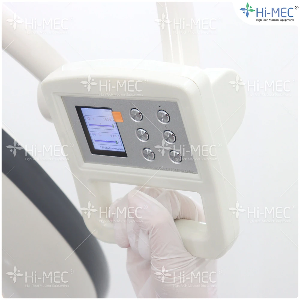 Đèn phẫu thuật LED700 treo trần