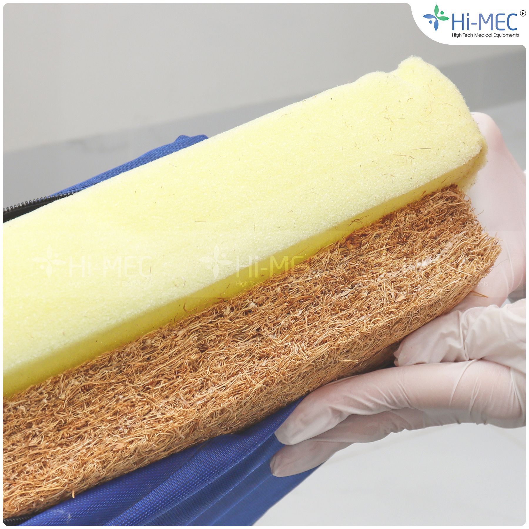 Giường bệnh nhân chỉnh cơ 3 tay quay Hi-MEC HMHB-1030